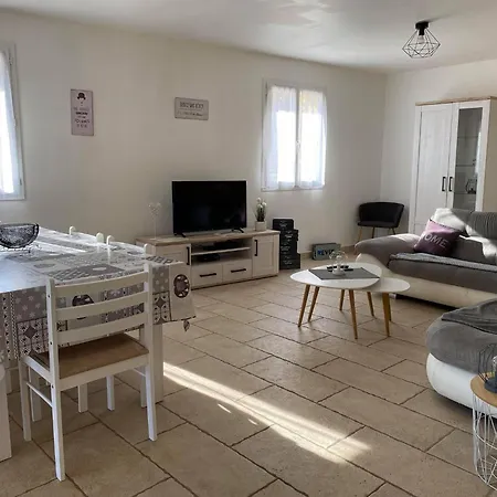 Willa Beautiful With Private Pool In Gard, Cleaning Included